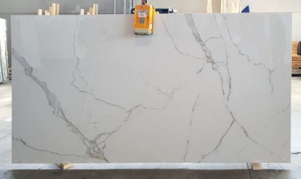 CALACATTA STATUARIO THIN VEIN EXTRA porțelan Alb din 🇮🇹 Italia