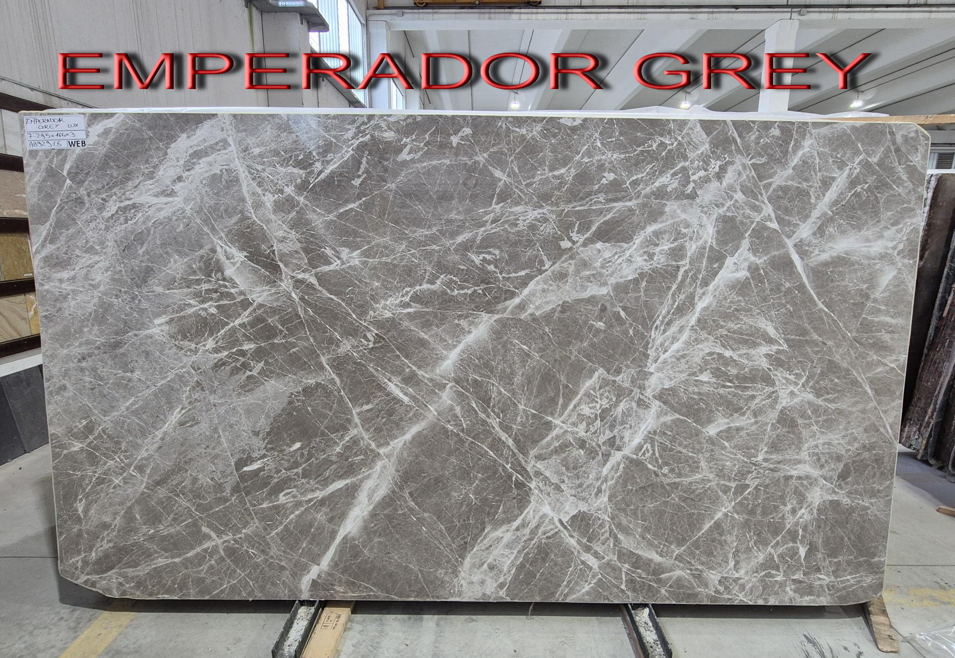 marmură EMPERADOR GREY originar din 🇪🇸 Spania EMPERADOR GREY marmură Gri din 🇪🇸 Spania